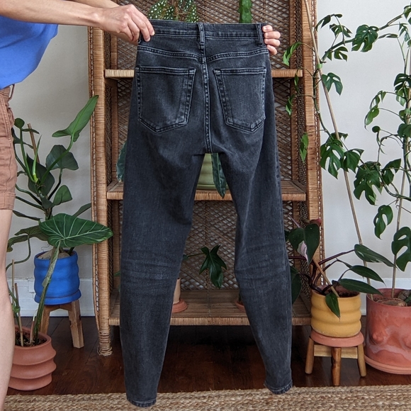 Everlane High Rise Faded Black Jeans - Picture 7 of 11